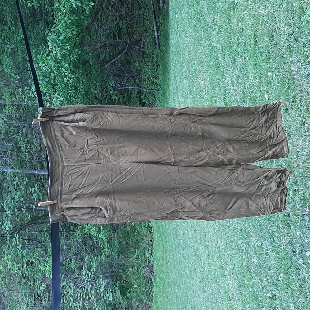 Anthropologie lounge like dress viscose pants Ladies size medium